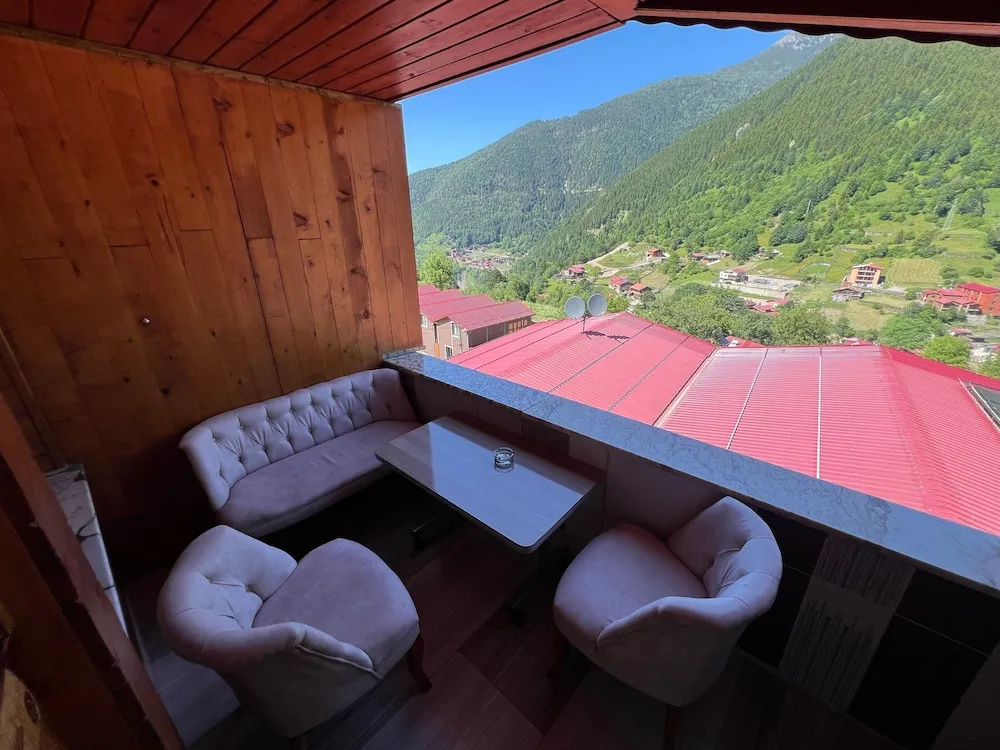 Family Daire, Göl Manzaralı