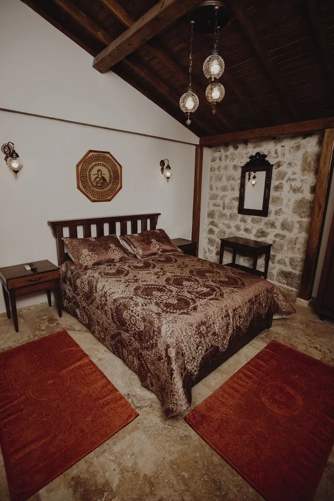 Deluxe Room, City View