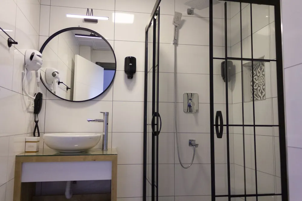 Deluxe Oda, 1 Çift Kişilik Yatak ve Çekyat, Sigara İçilmez, Şehir Manzaralı