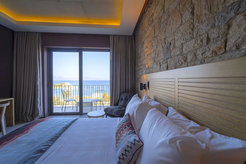 Tek Büyük Yataklı Oda, 1 En Büyük (King) Boy Yatak, Sigara İçilmez, Deniz Manzaralı