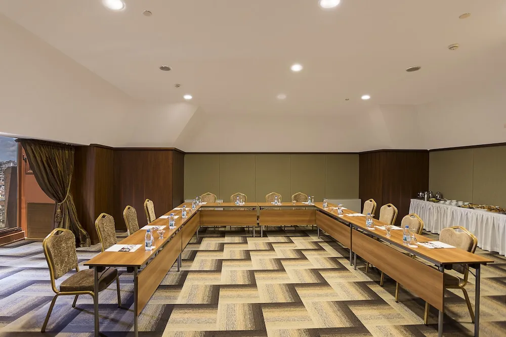 Toplantı salonu/imkânları