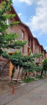 Eraslan Tatil Köyü