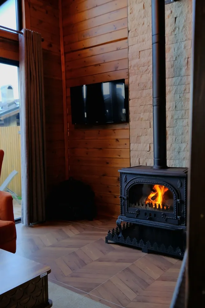 Deluxe Bungalov, 2 Yatak Odası, Göl Manzaralı