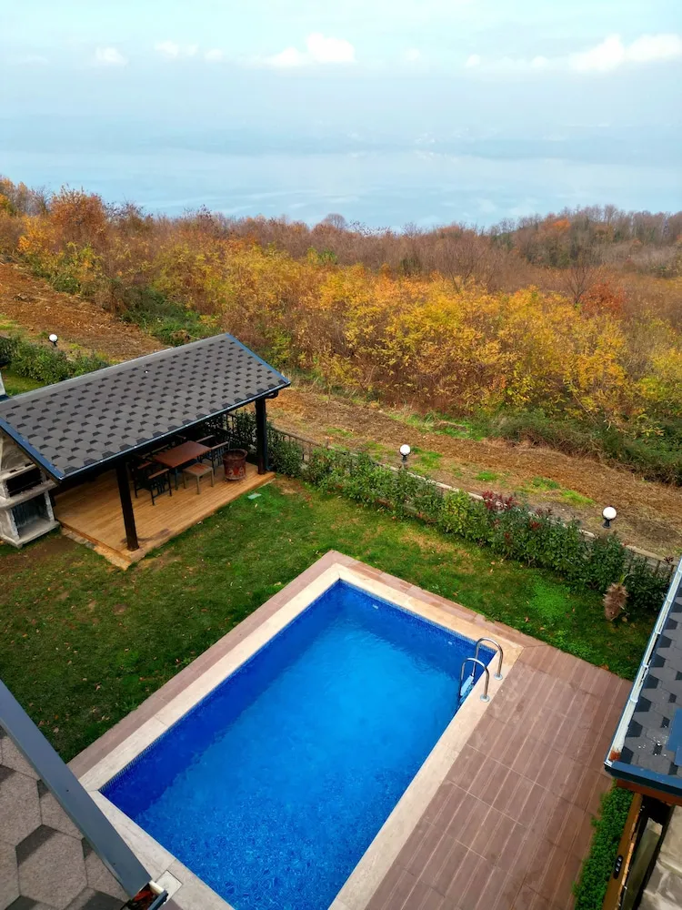 Deluxe Bungalov, 2 Yatak Odası, Göl Manzaralı