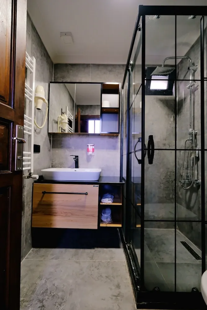 Deluxe Bungalov, 2 Yatak Odası, Göl Manzaralı