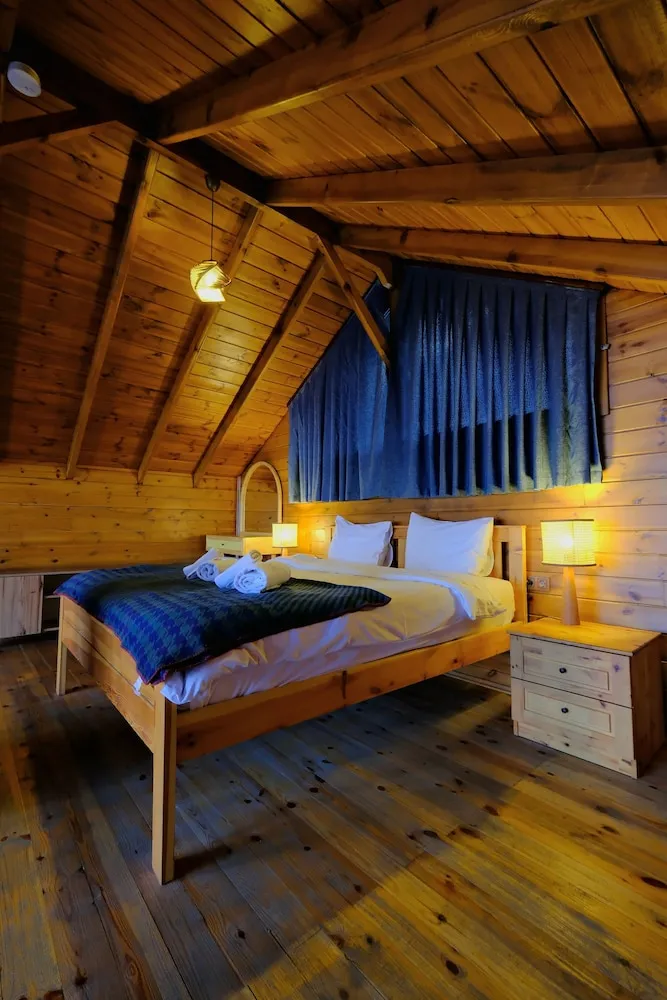 Deluxe Bungalov, 2 Yatak Odası, Göl Manzaralı