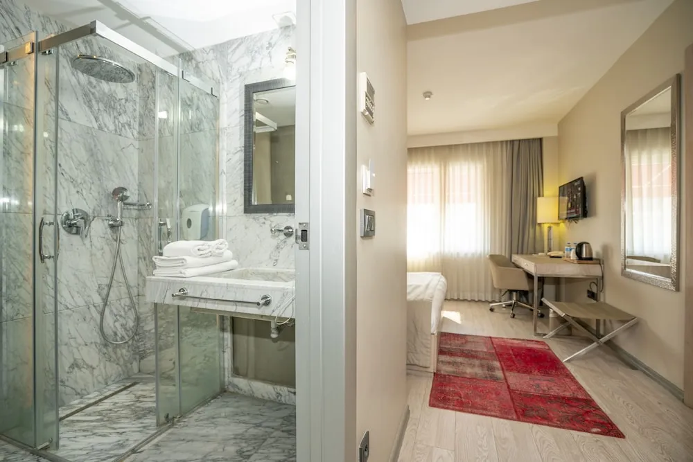 Business Oda, Şehir Manzaralı