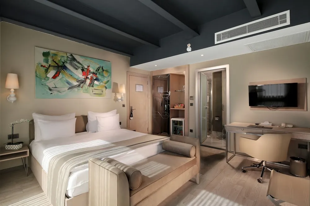 Deluxe Tek Büyük Yataklı Oda, Balkon