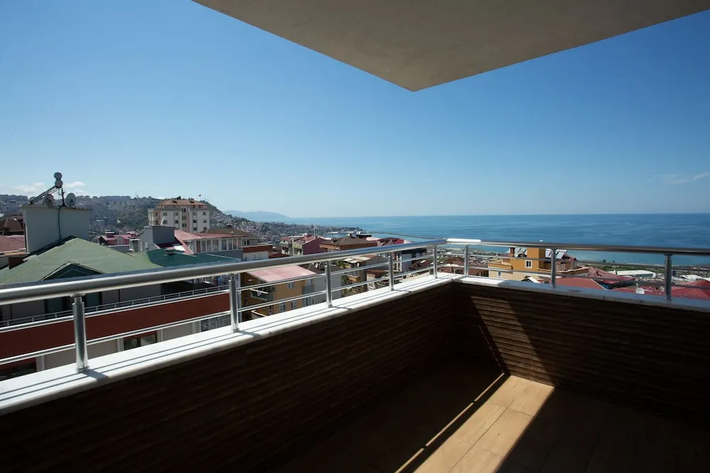 Deluxe Apart Daire, Deniz Manzaralı