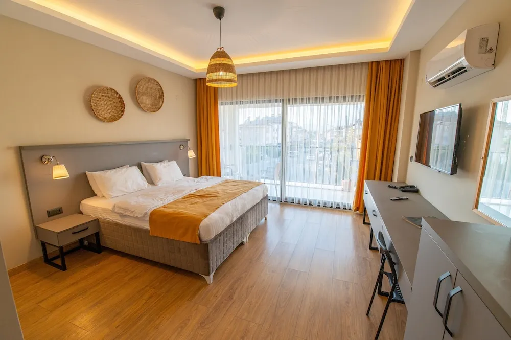 Deluxe Tek Büyük Yataklı Oda, Şehir Manzaralı