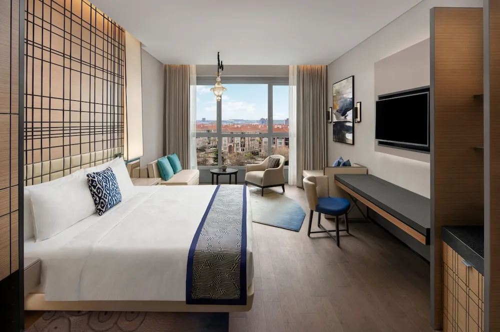 Deluxe City View, Guest Room, 1 King