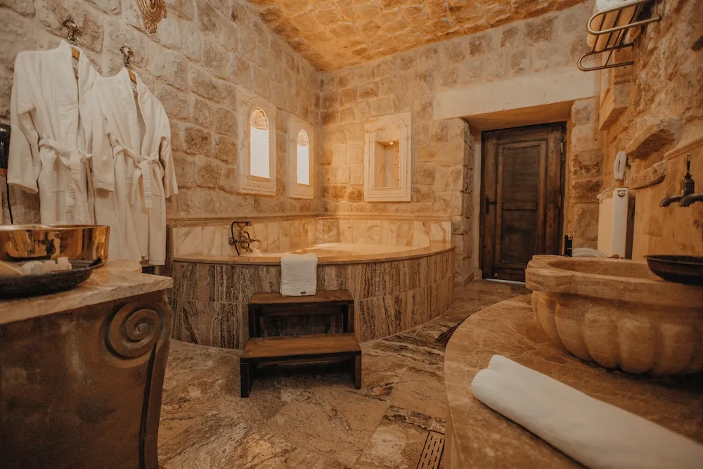 PIRINCLI ROOM