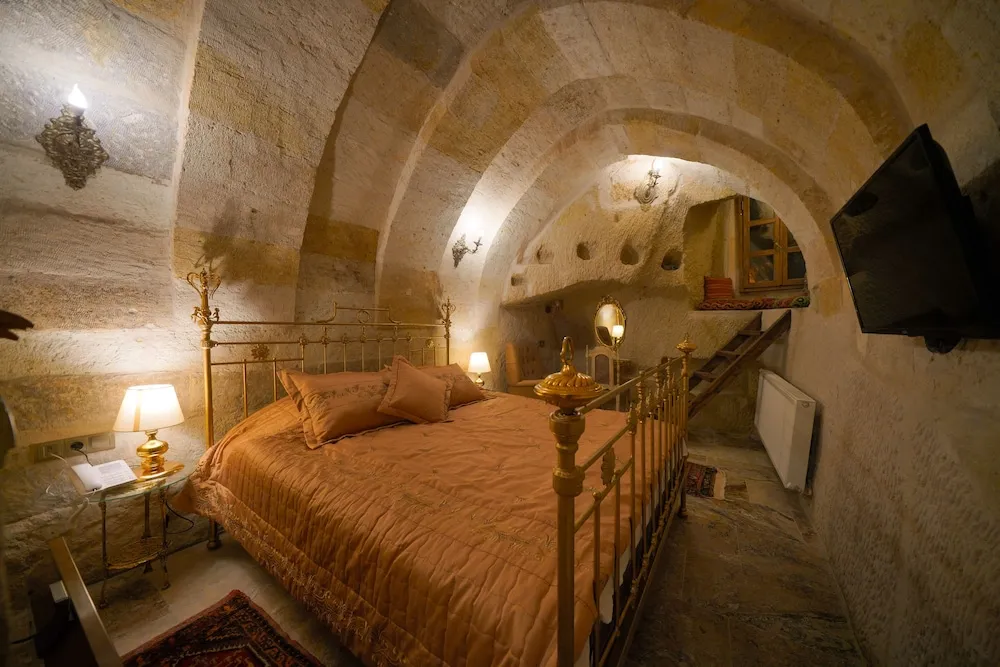 PIRINCLI ROOM