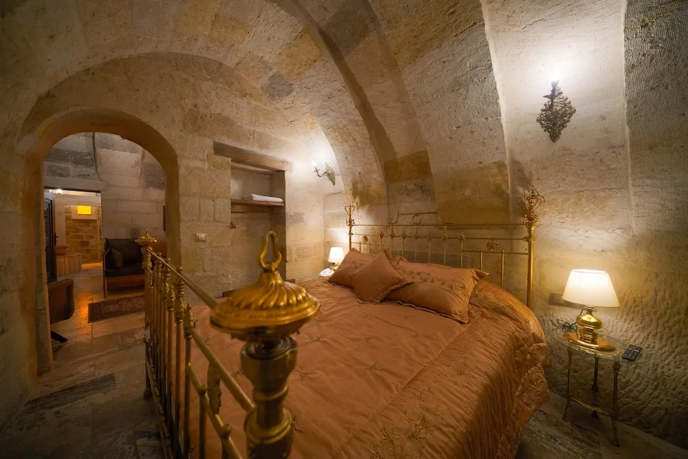 PIRINCLI ROOM