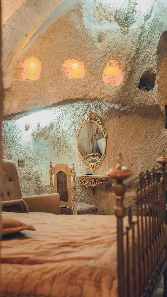 PIRINCLI ROOM