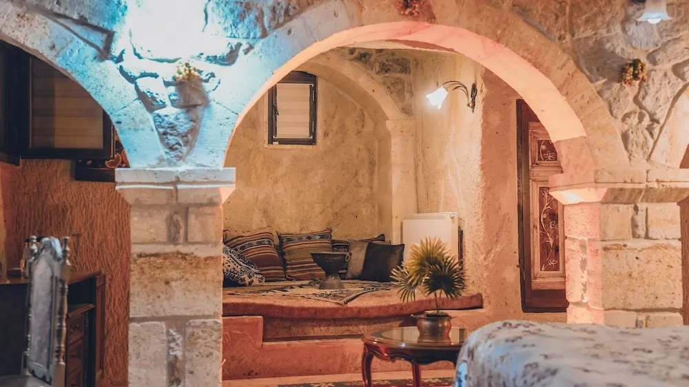 UZUMLU ROOM