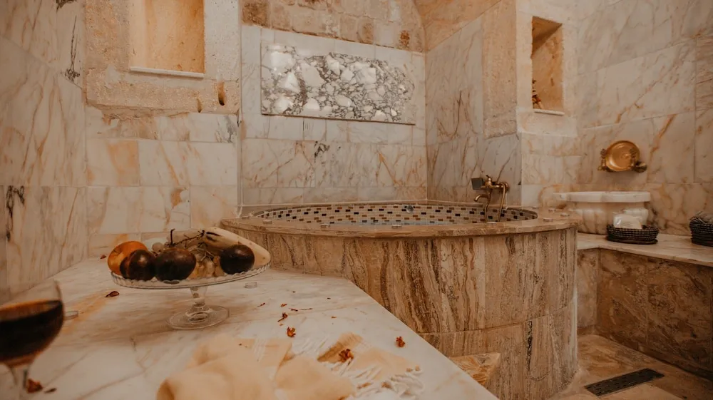 KONAK ROOM