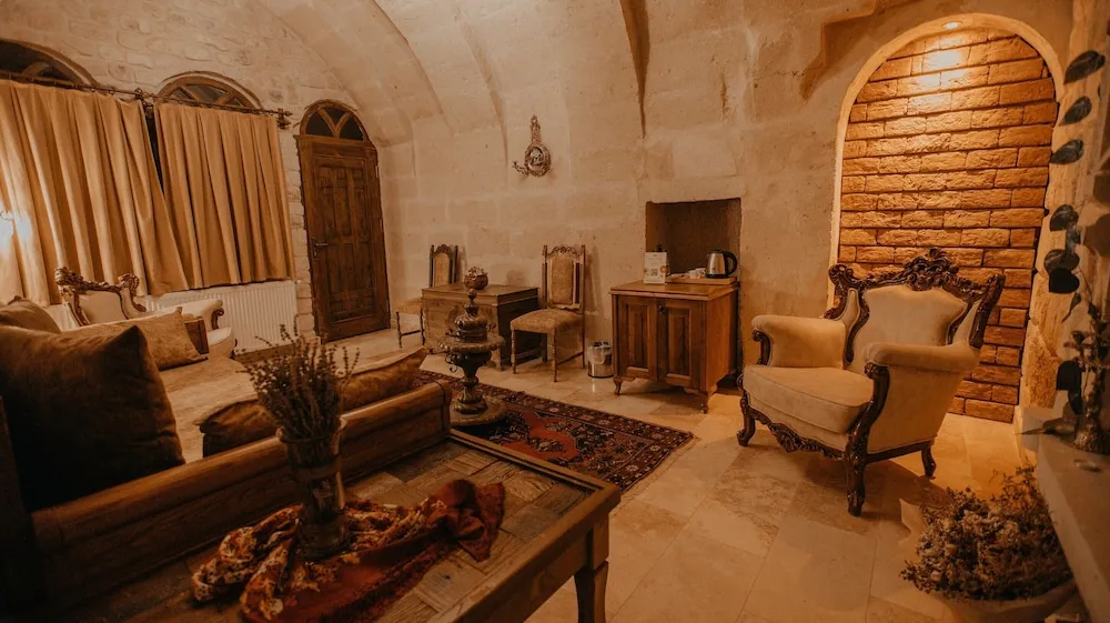 KONAK ROOM