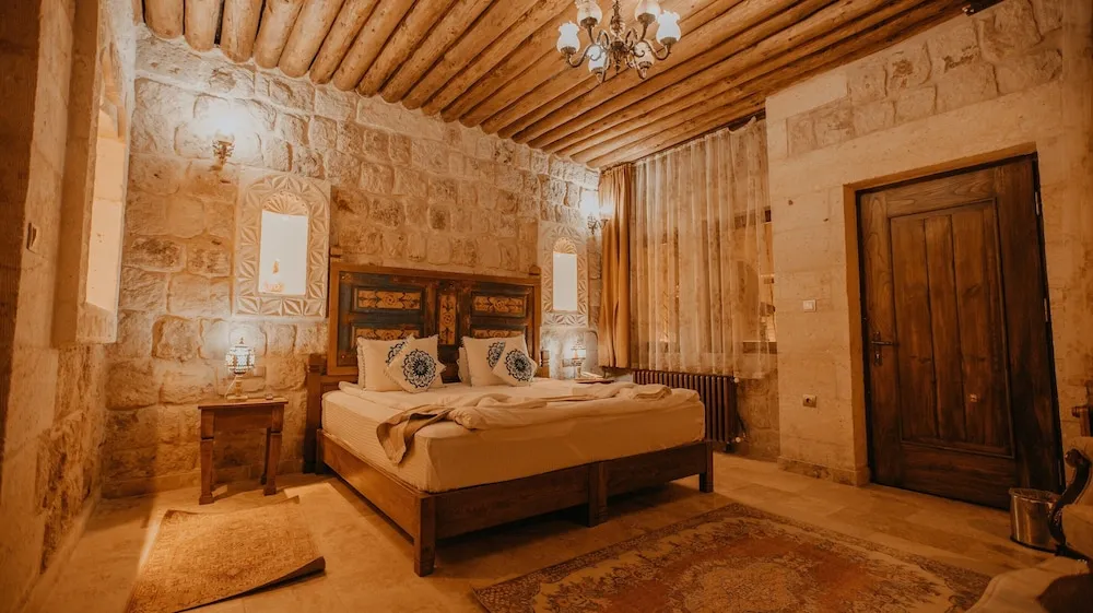 HEZEN ROOM