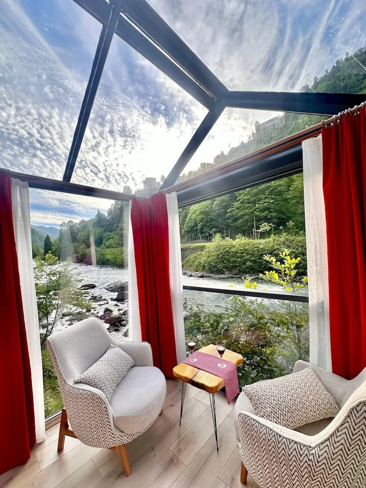 Classic Bungalov, Nehir Manzaralı