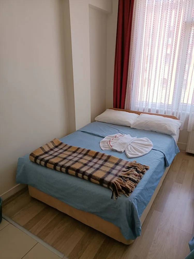 Basic Tek Büyük Yataklı Oda, 1 Çift Kişilik Yatak