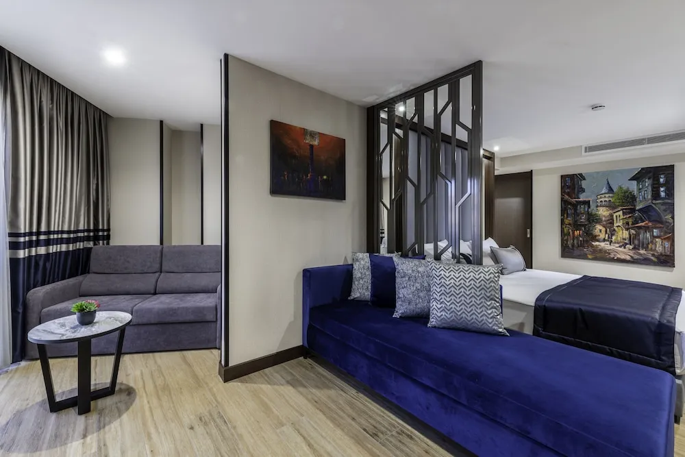 Deluxe Stüdyo Süit