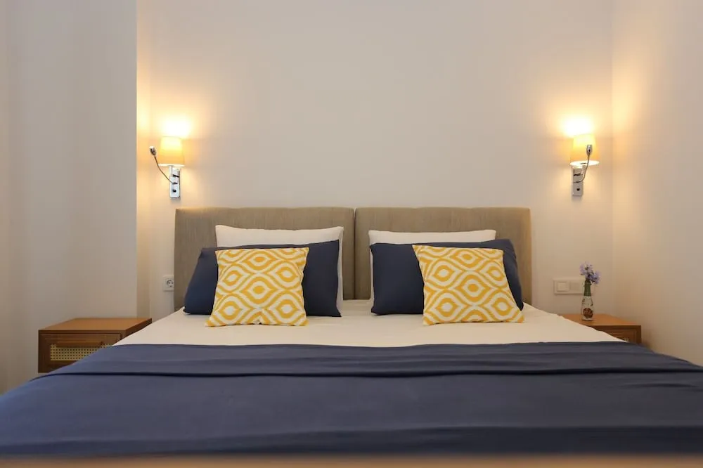 Deluxe Tek Büyük veya İki Ayrı Yataklı Oda, 1 Büyük (Queen) Boy Yatak, Sigara İçilmez, Balkon