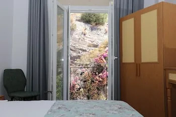 AtaÇeşme Otel