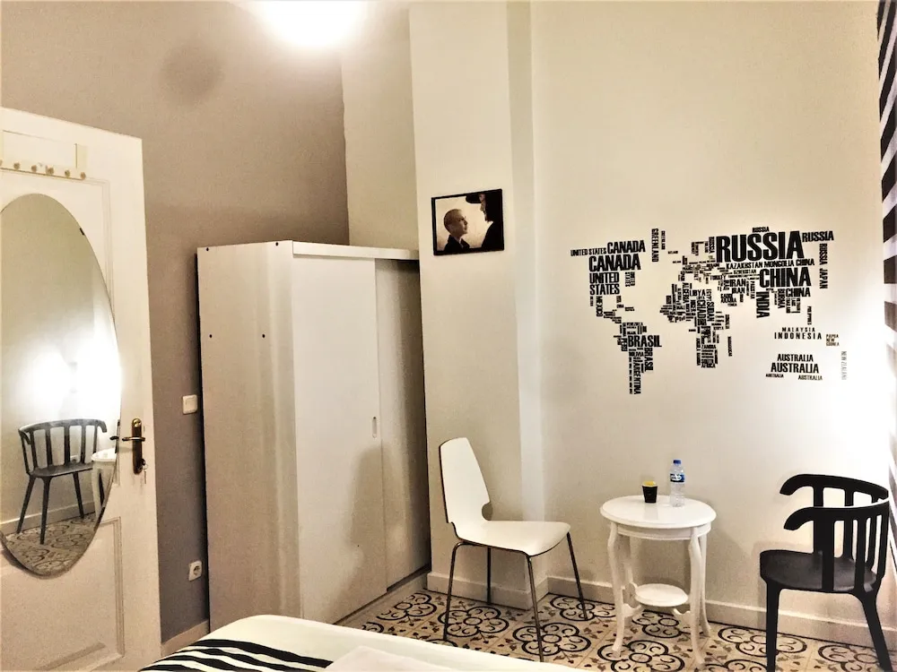 Deluxe Üç Kişilik Oda