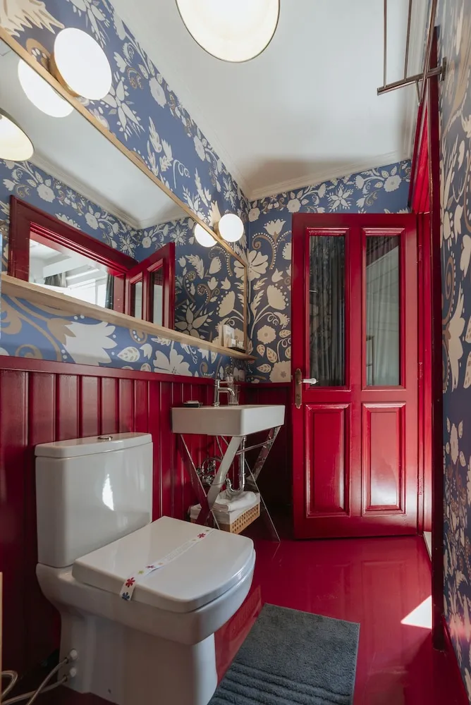Deluxe Double Room 9