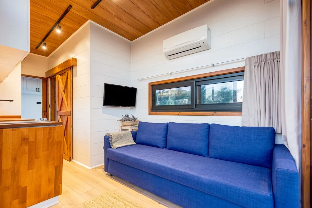 Vagon House