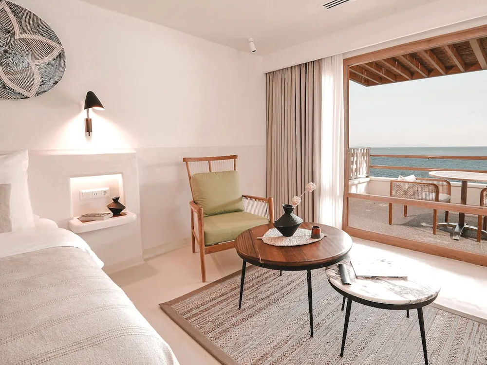 Superior Room with Sea View