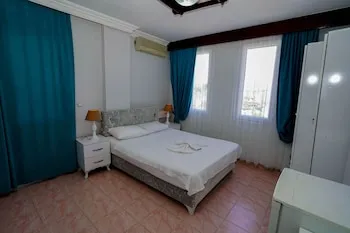 Arden Hotel