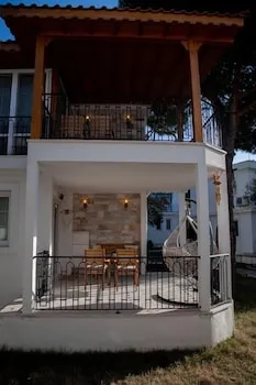 Foga Beach Homes