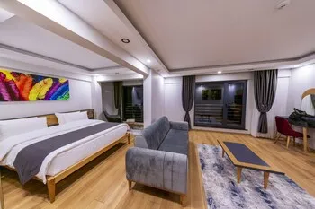 Şehrar Suit Hotel
