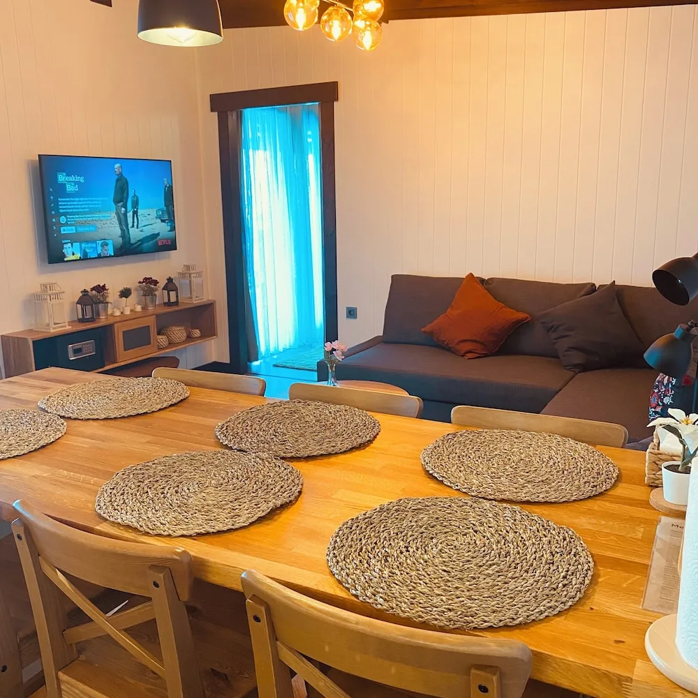 Family Dağ Evi, Kişiye Özel Havuzlu, Kısmi Deniz Manzaralı