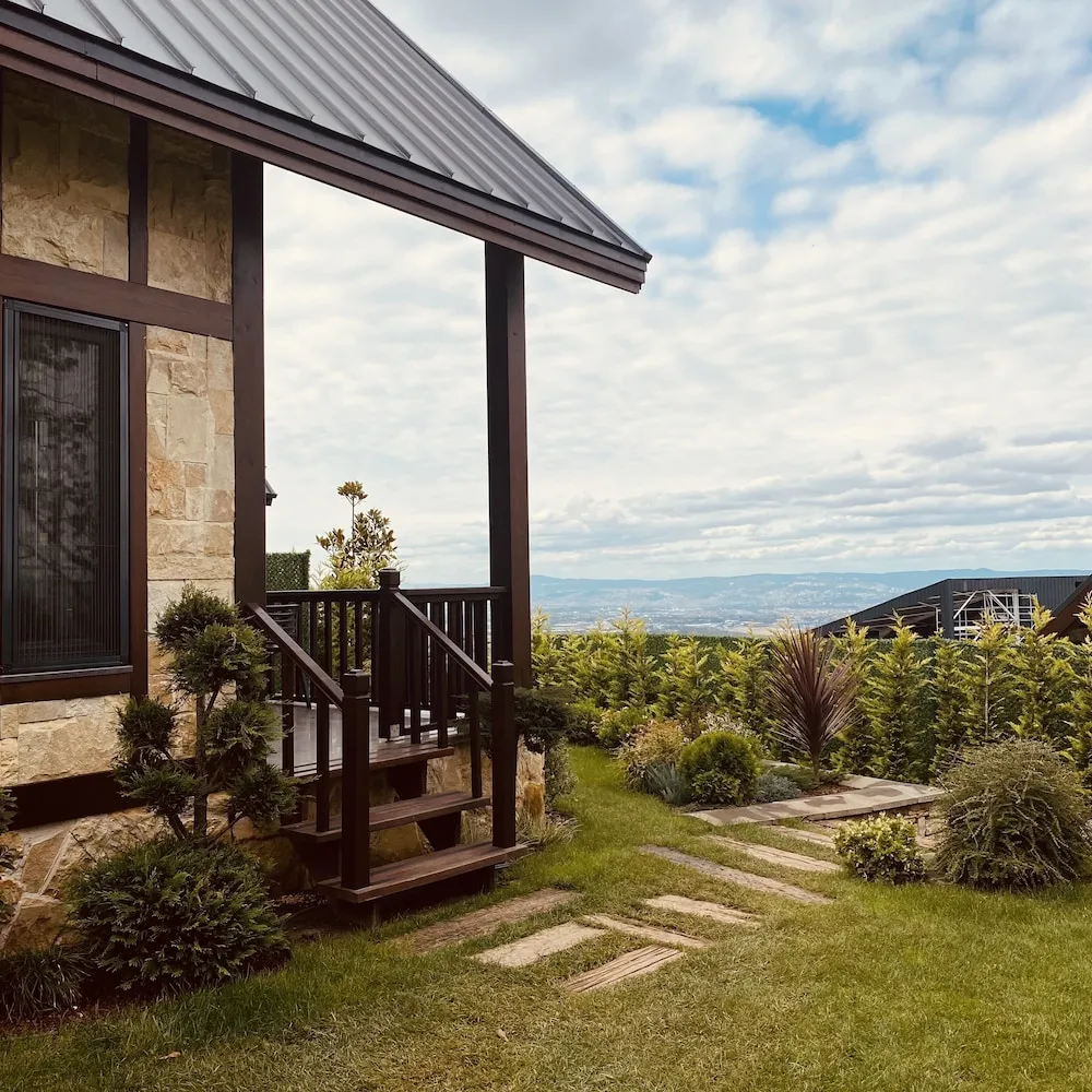 Family Dağ Evi