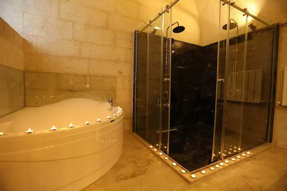 Deluxe Tek Büyük Yataklı Oda, Dağ Manzaralı