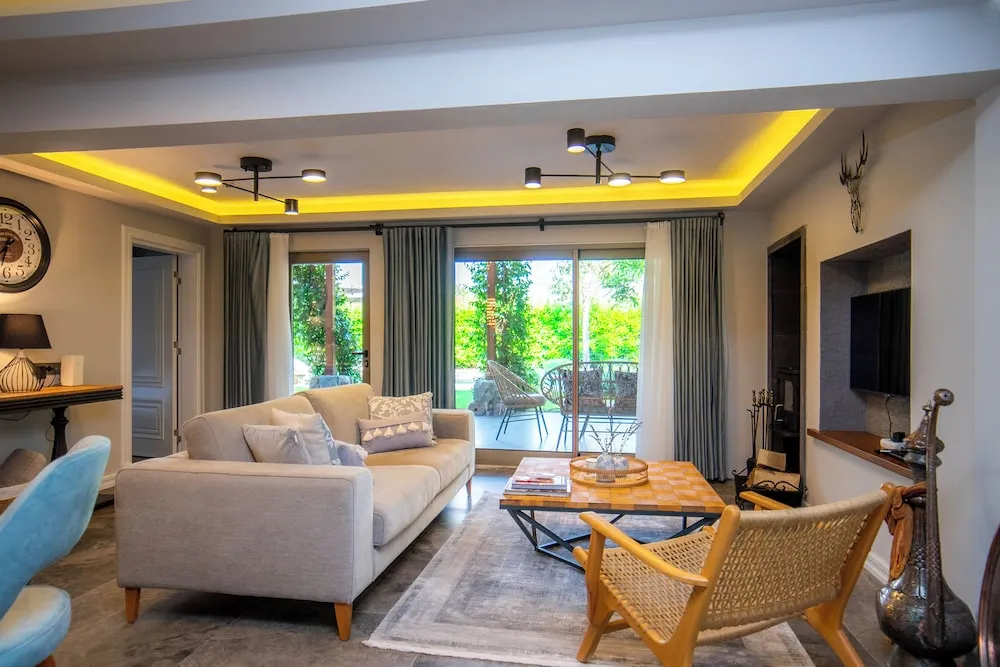 Villa Joy