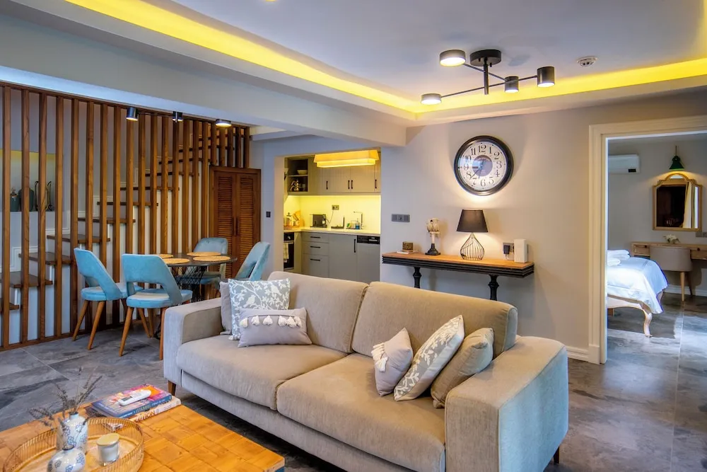 Villa Joy