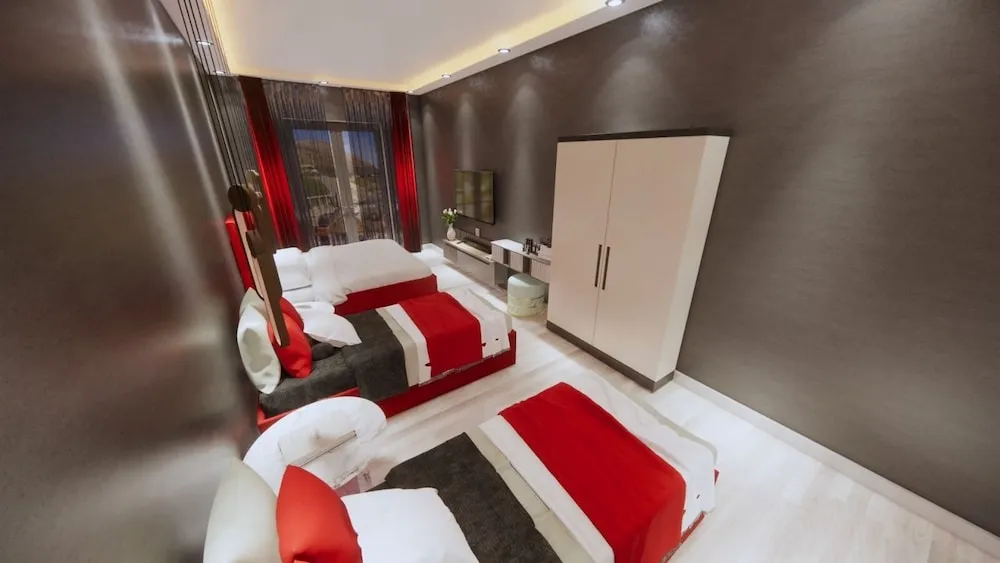 Comfort Dört Kişilik Oda