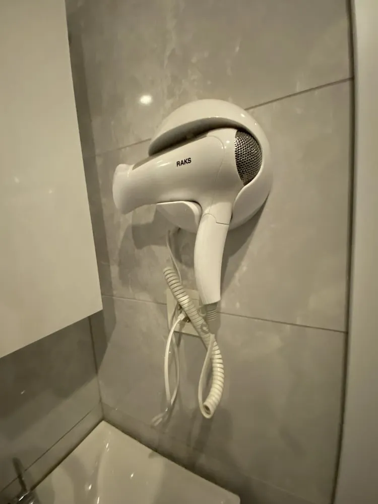 Premium Tek Büyük Yataklı Oda
