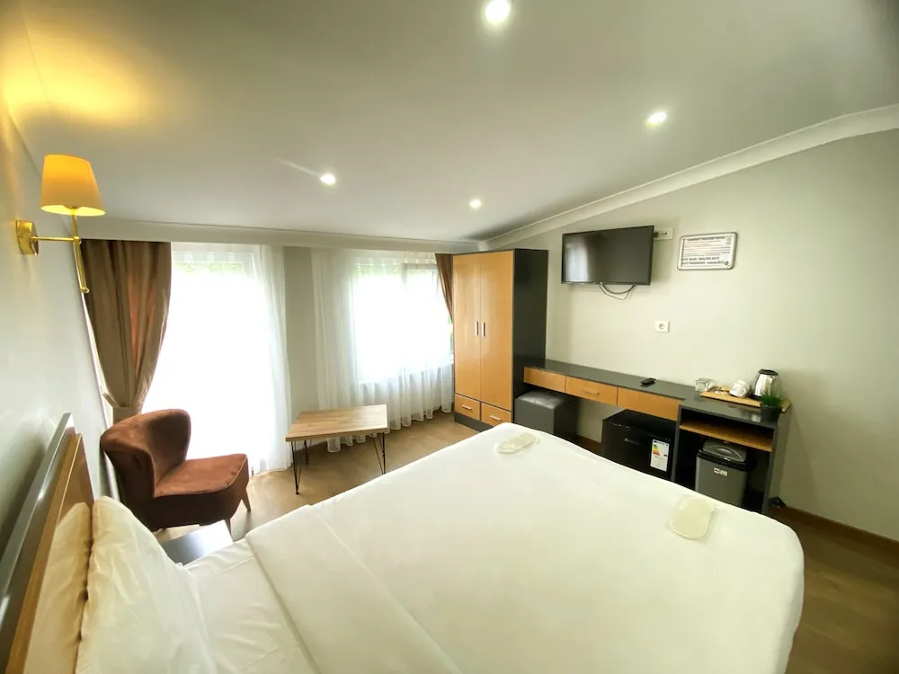 Comfort Tek Büyük Yataklı Oda
