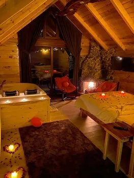 Peruma Otel Bungalov