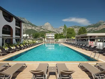 Monk Resort Hotel