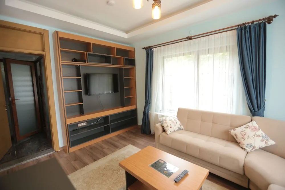 Grand Villa, Birden Çok Yatak Odası, Sigara İçilmez, Havuz Manzaralı