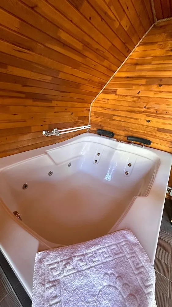 Design Oda, 2 Çift Kişilik Yatak