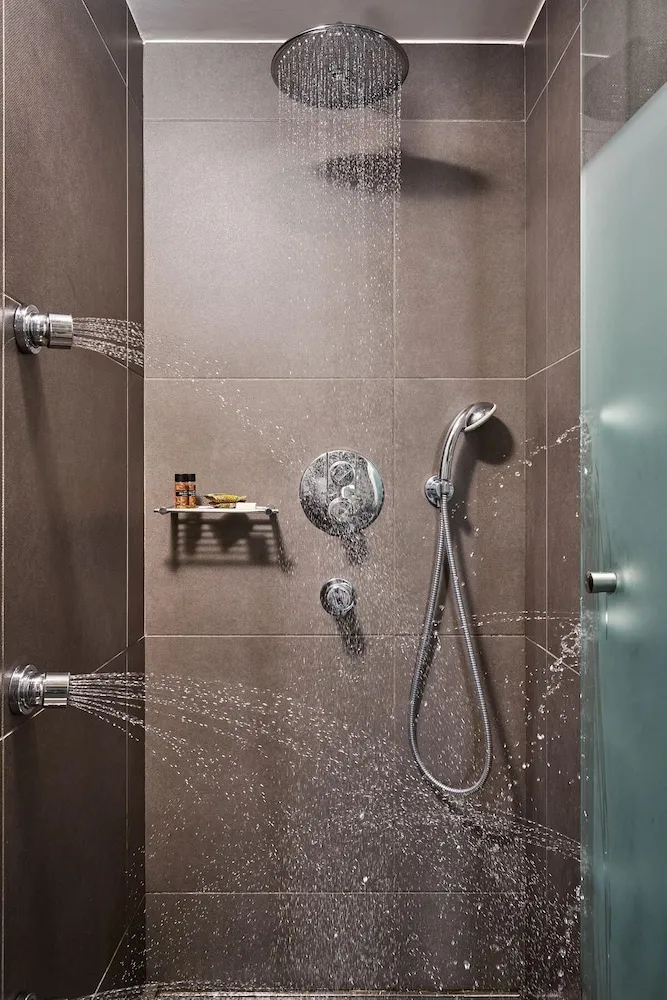 Junior Süit, Sıcak Su Küveti, Denize Bakan (Seafront)