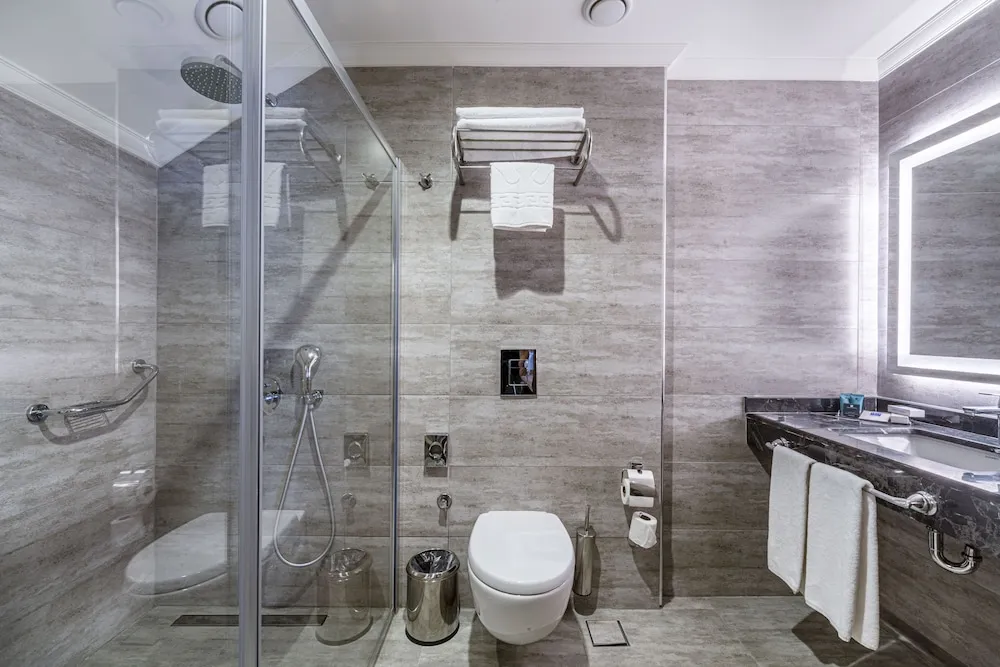 Prestige Suit,1 Cift Kisilik Yatak ve Cekyat,Sigara Icilmez