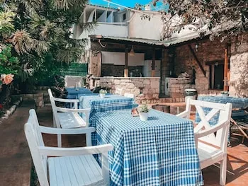 Alaçatı Cadde Otel